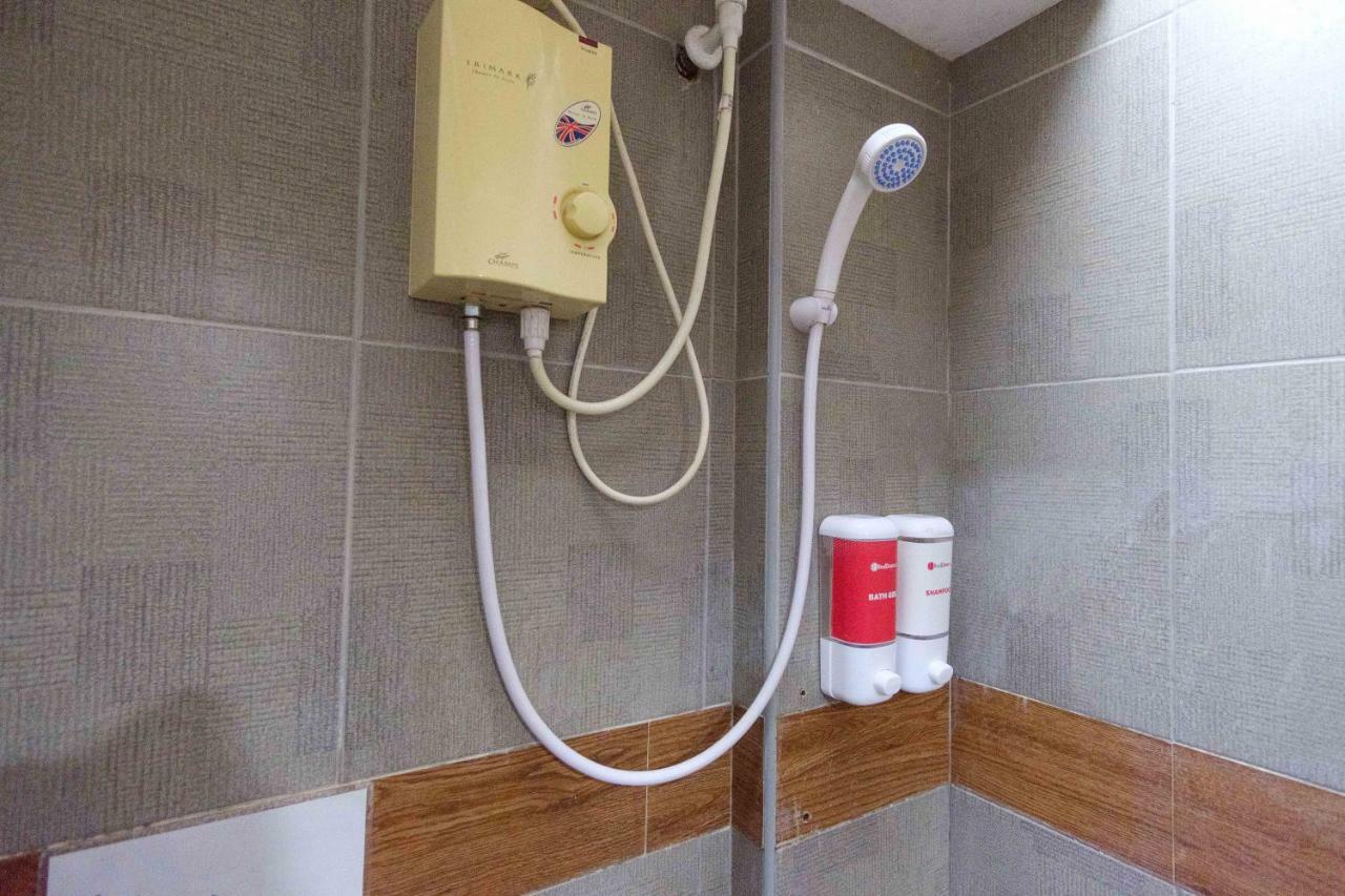 Reddoorz Premium @ Abueg Road Extension Puerto Princesa Екстериор снимка