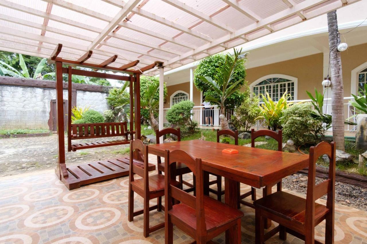 Reddoorz Premium @ Abueg Road Extension Puerto Princesa Екстериор снимка