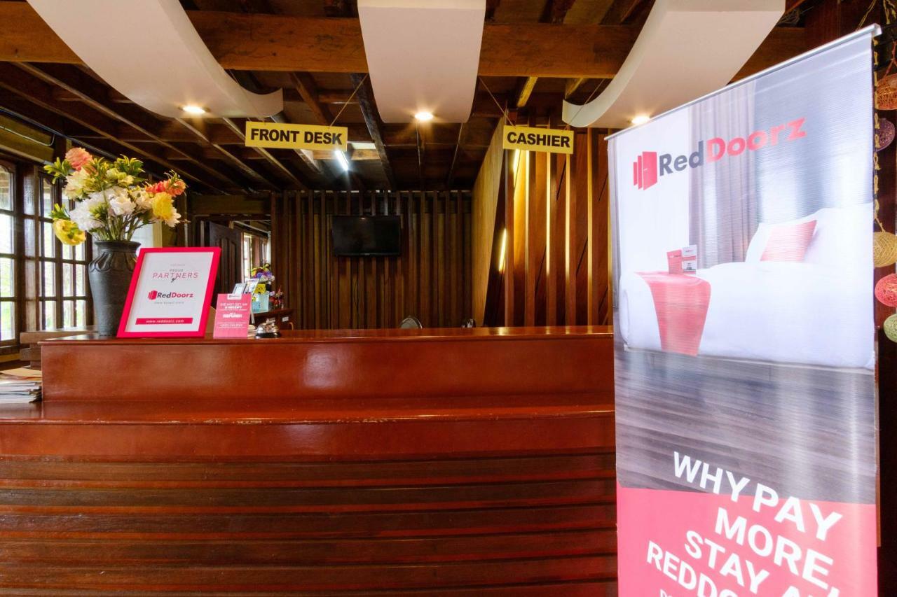 Reddoorz Premium @ Abueg Road Extension Puerto Princesa Екстериор снимка