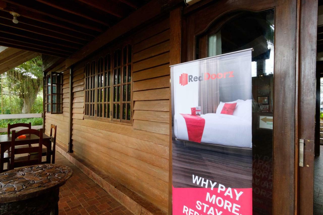 Reddoorz Premium @ Abueg Road Extension Puerto Princesa Екстериор снимка