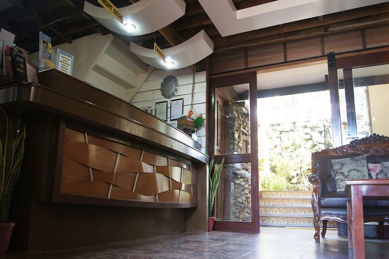 Reddoorz Premium @ Abueg Road Extension Puerto Princesa Екстериор снимка